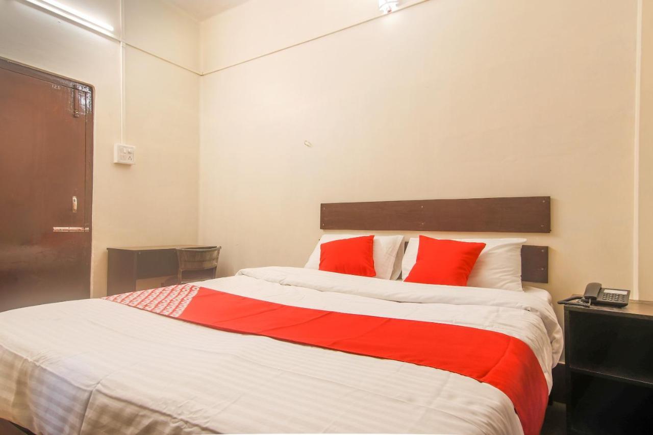 Oyo Indiraj Hotel Guwahati Exterior foto